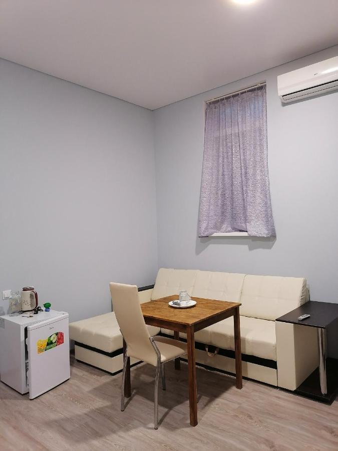 Mini-Hotel Abazgaa Гагра Екстериор снимка